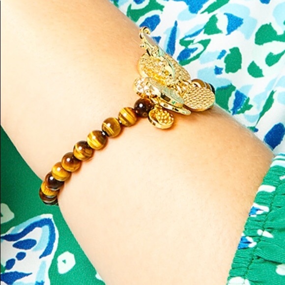 Lilly Pulitzer Cheetah, earrings & bracelet! Leopard gold - Picture 3 of 7